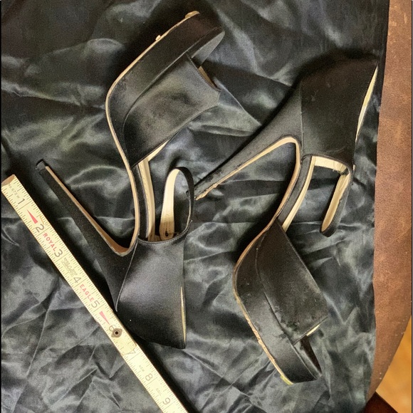 Authentic EUC YSL Black Satin Peep Toe Pumps - Picture 7 of 13